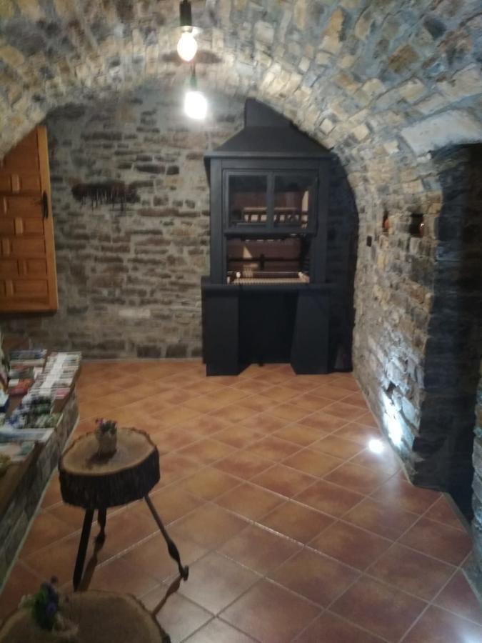 فندق Casa Dueso El Pueyo de Araguás المظهر الخارجي الصورة